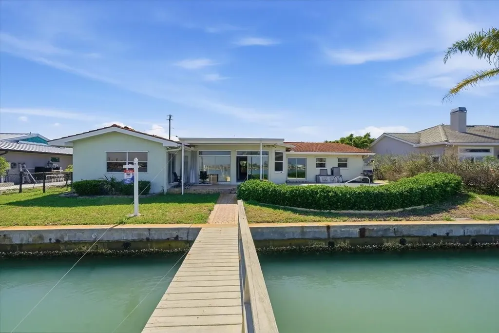 411 55th Avenue St Pete Beach FL 33706
