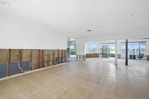 411 55th Avenue St Pete Beach FL 33706