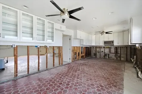 411 55th Avenue St Pete Beach FL 33706
