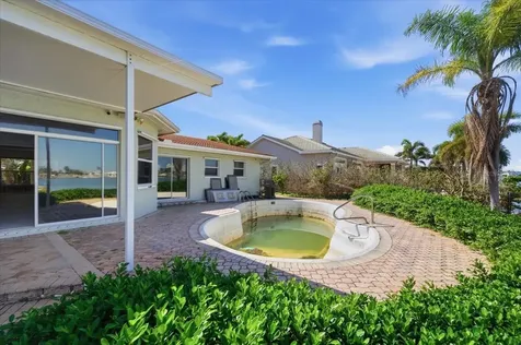 411 55th Avenue St Pete Beach FL 33706
