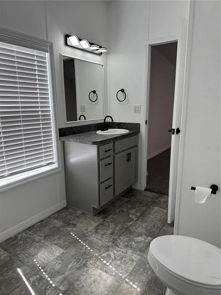 5525 W Evans Street Coleman FL 33521