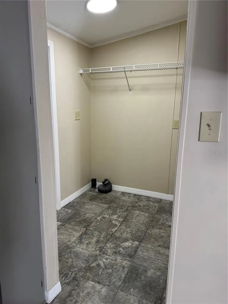 5525 W Evans Street Coleman FL 33521