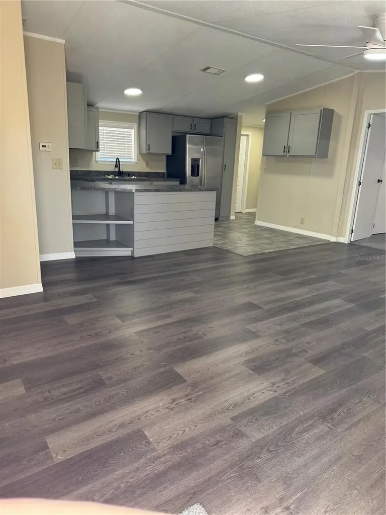 5525 W Evans Street Coleman FL 33521