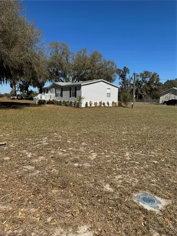 5525 W Evans Street Coleman FL 33521