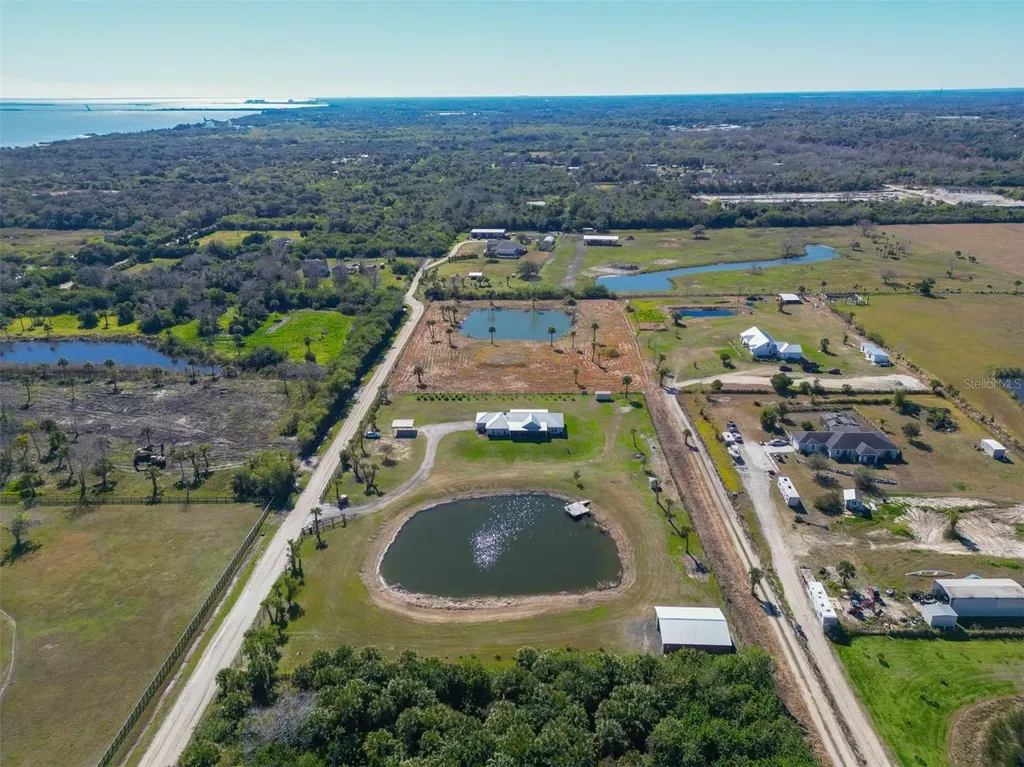 3440 Hammock Road Mims FL 32754