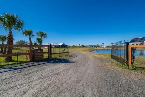 3440 Hammock Road Mims FL 32754