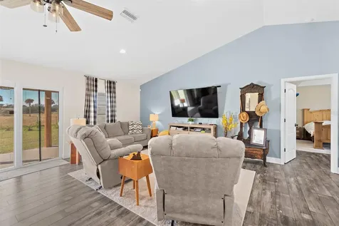 3440 Hammock Road Mims FL 32754