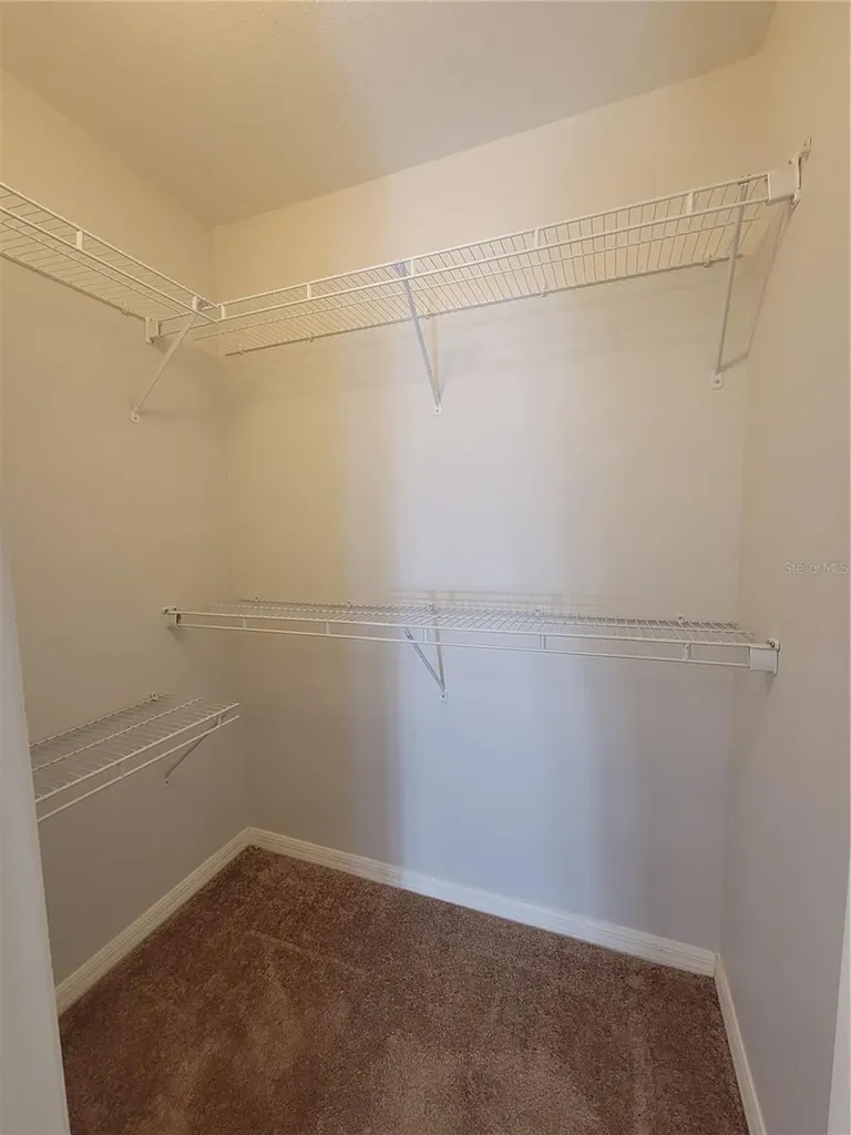 5870 Fishhawk Ridge Drive Lithia FL 33547