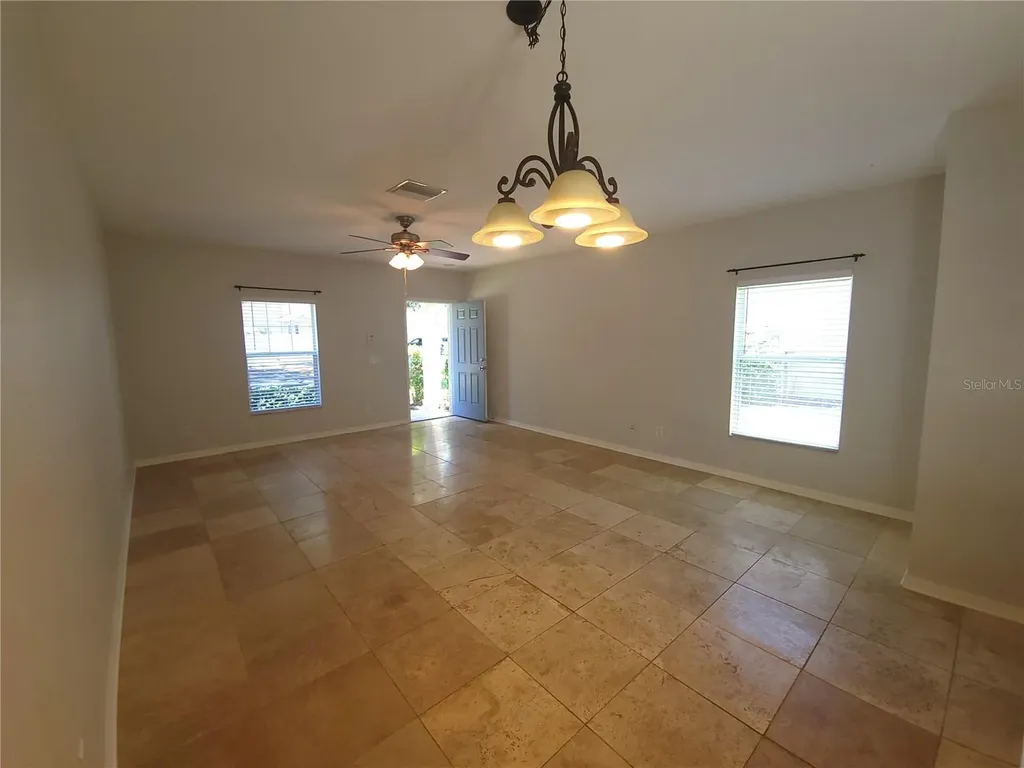 5870 Fishhawk Ridge Drive Lithia FL 33547