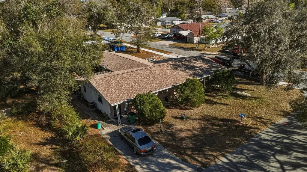 6112 & 6116 9th Street Zephyrhills FL 33542