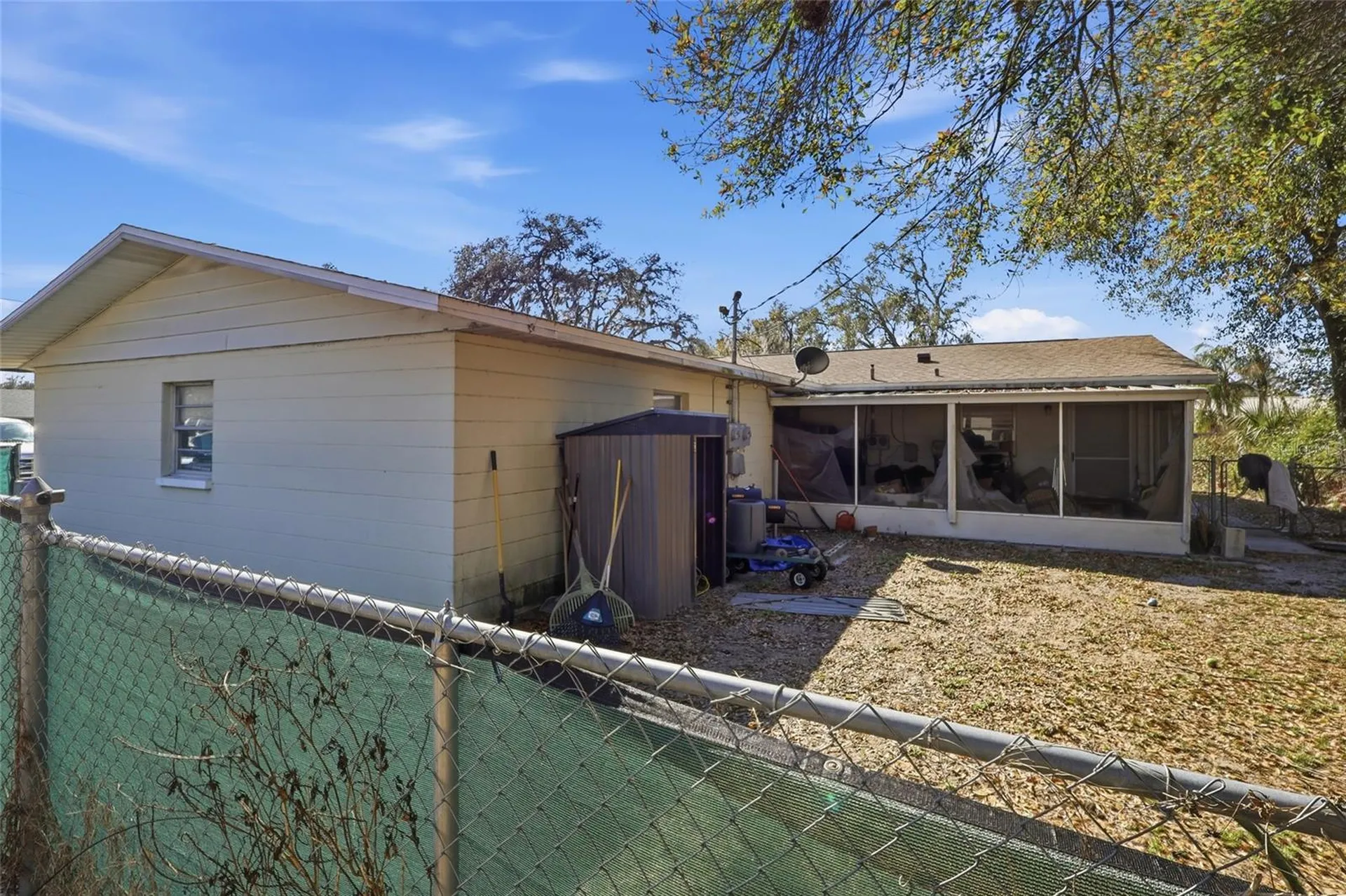 6112 & 6116 9th Street Zephyrhills FL 33542