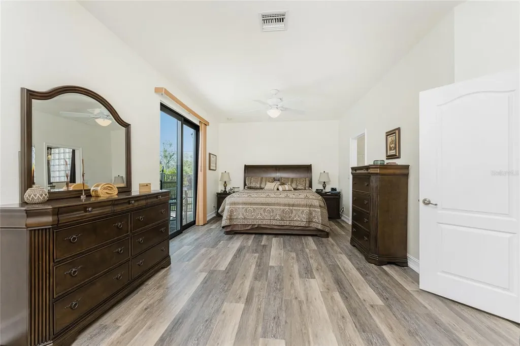 228 Antilla Drive Rotonda West FL 33947