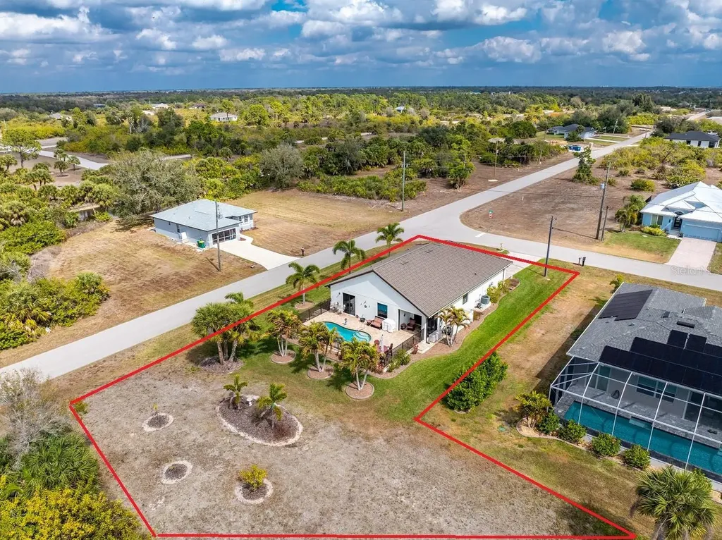 228 Antilla Drive Rotonda West FL 33947