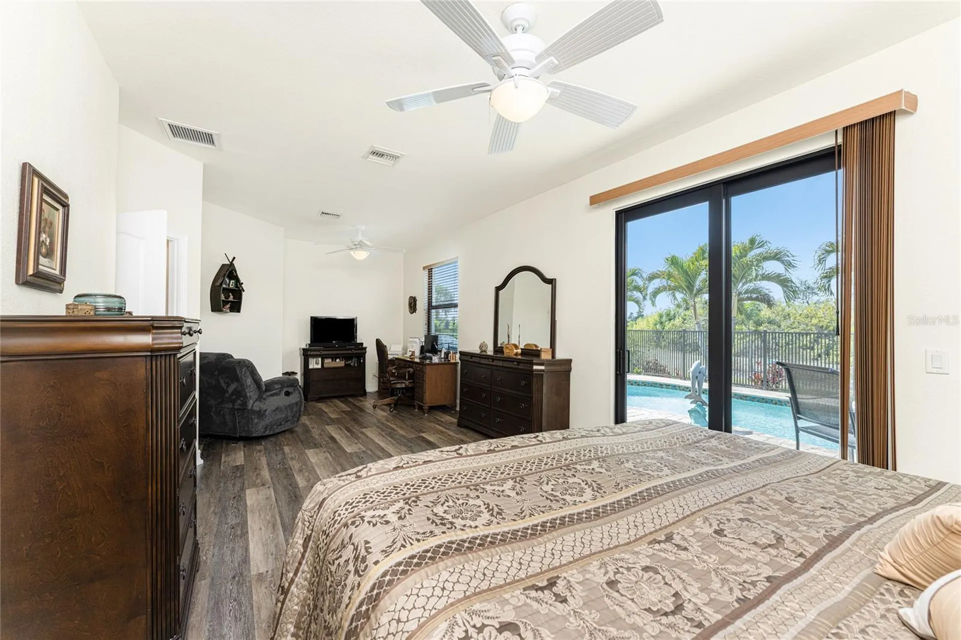 228 Antilla Drive Rotonda West FL 33947