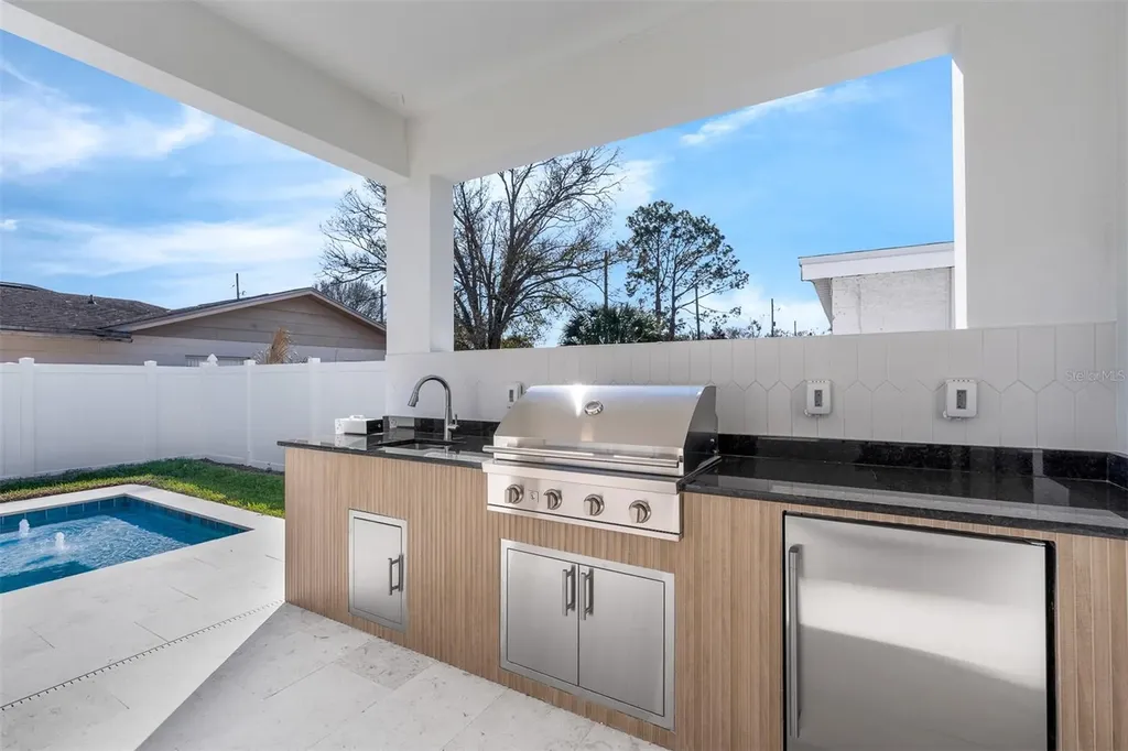 1326 W New Hampshire Street Orlando FL 32804