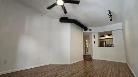 520 S Armenia Avenue Tampa FL 33609