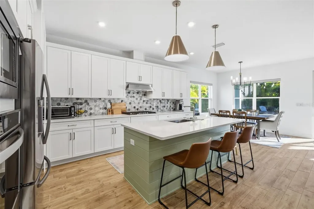 5909 Silver Sun Drive Apollo Beach FL 33572