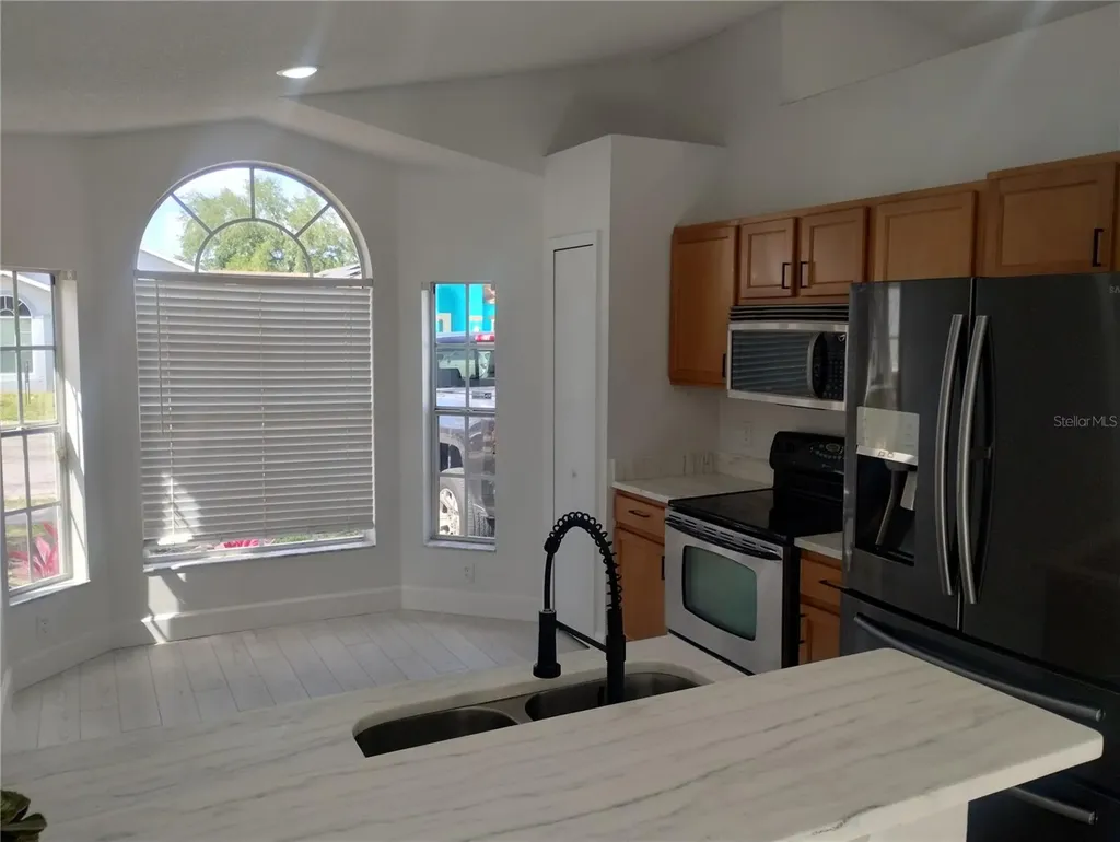 1716 Chatham Circle Apopka FL 32703