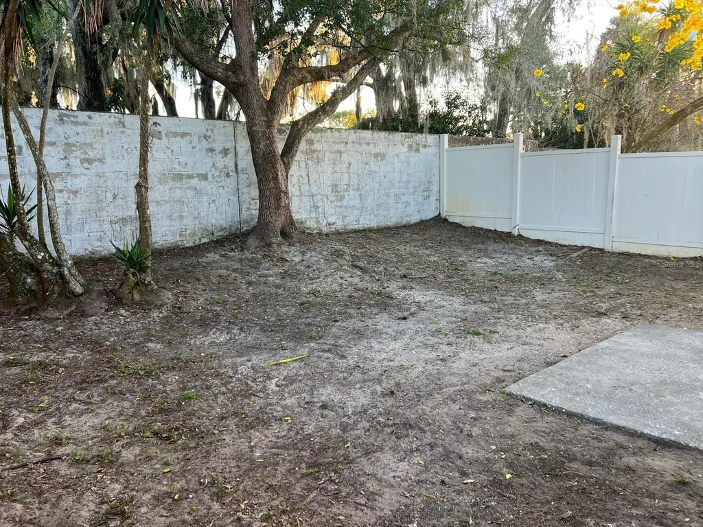 1716 Chatham Circle Apopka FL 32703