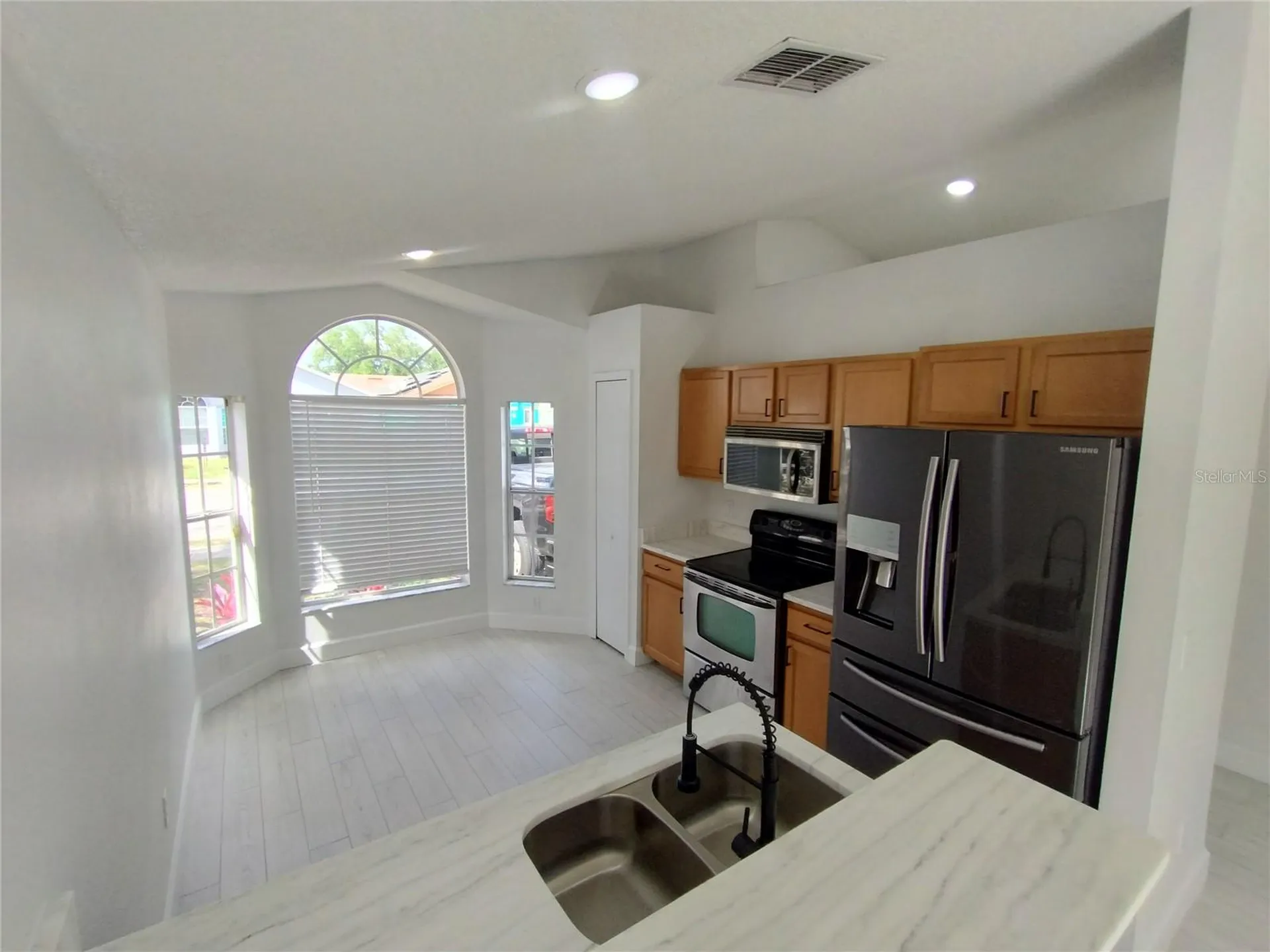 1716 Chatham Circle Apopka FL 32703