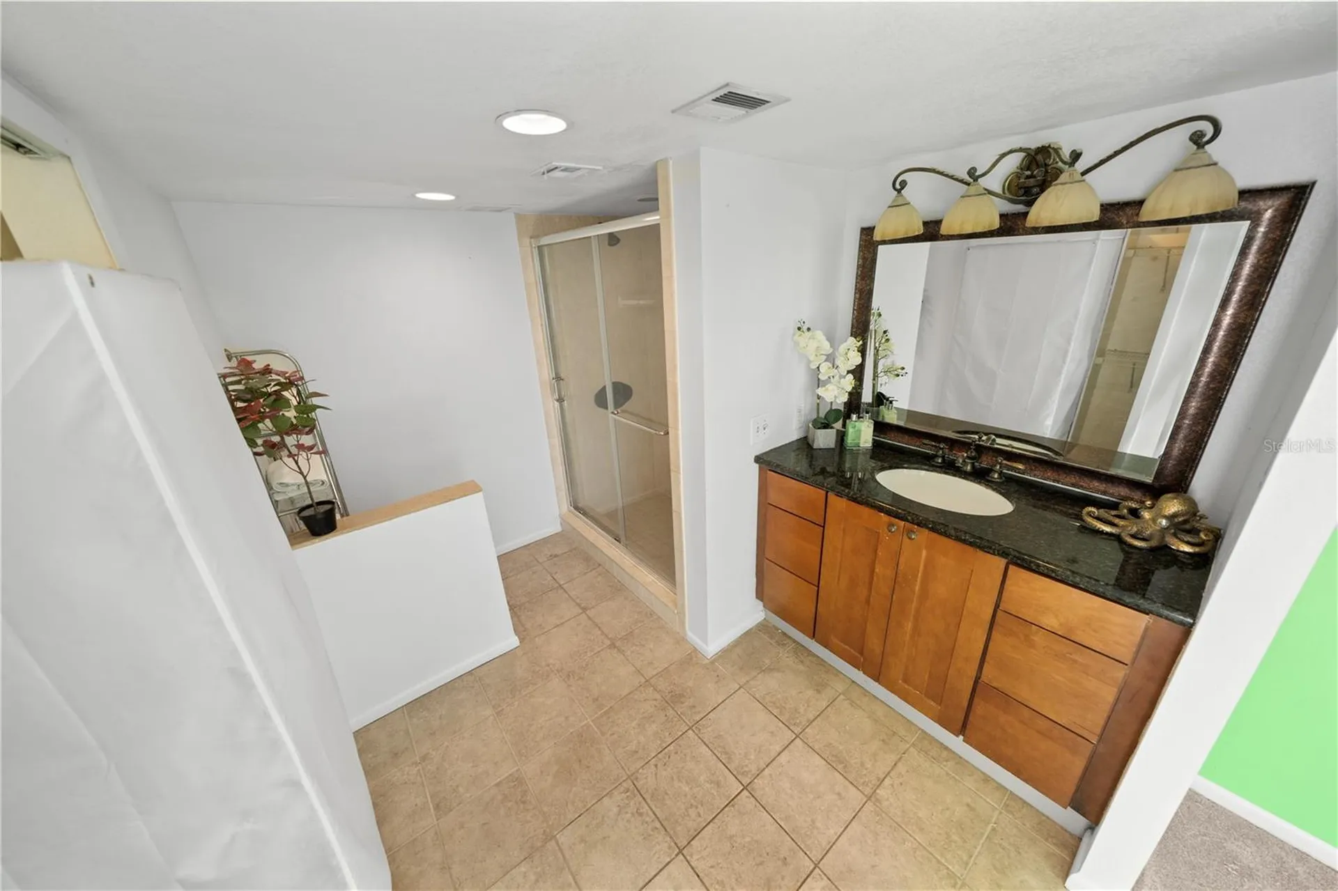 201 W Laurel Street Tampa FL 33602