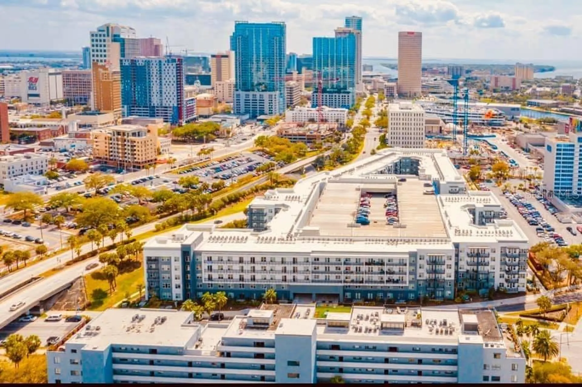 201 W Laurel Street Tampa FL 33602