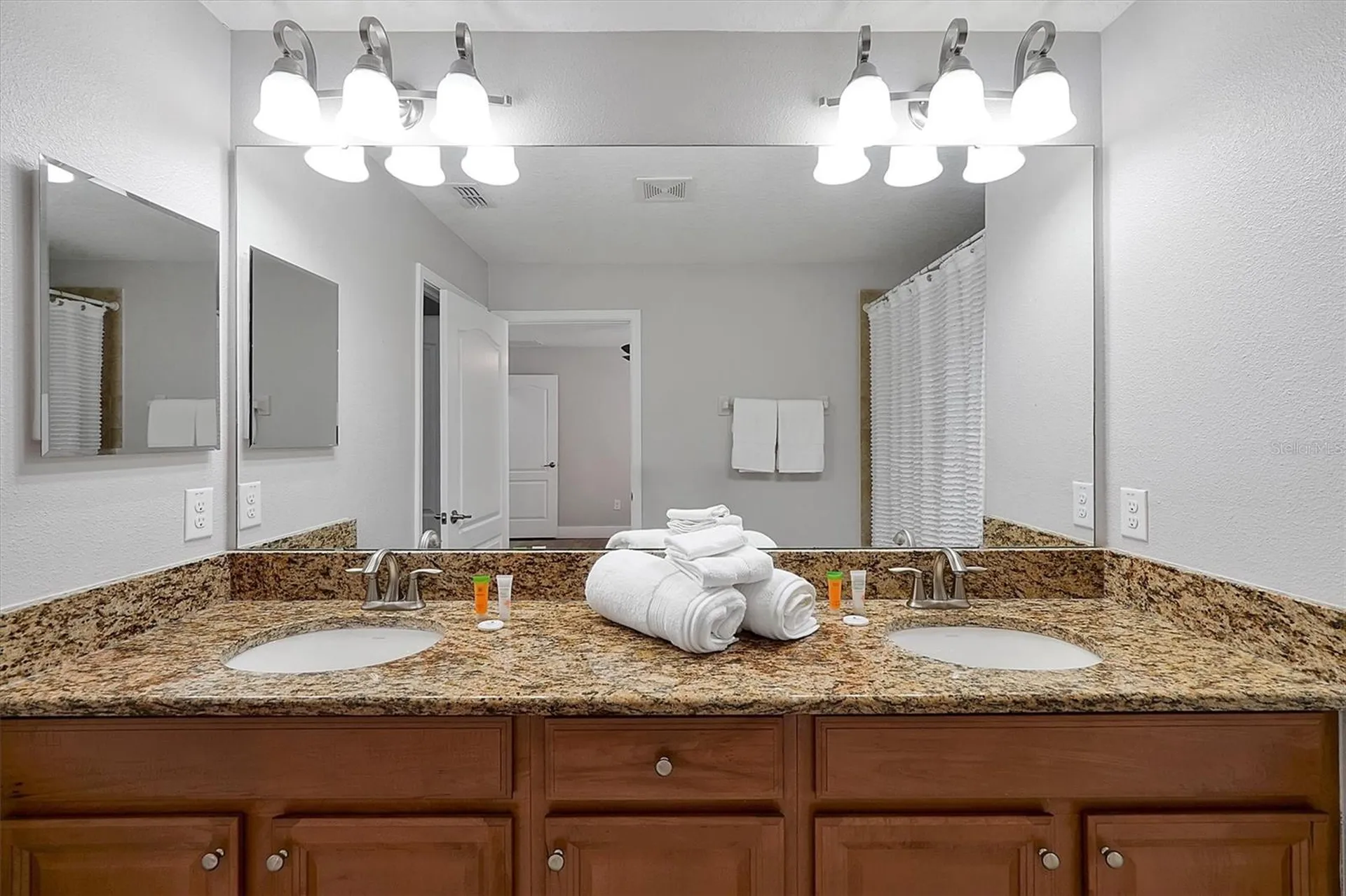 8966 California Palm Road Kissimmee FL 34747