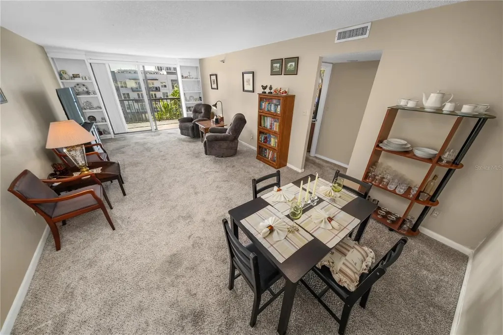 201 W Laurel Street Tampa FL 33602