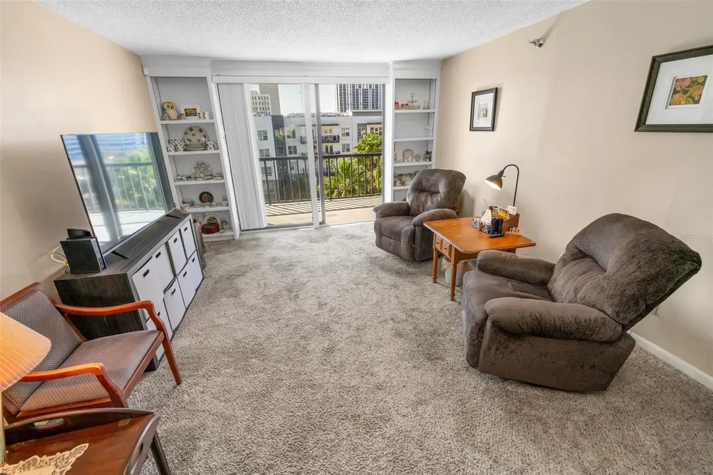 201 W Laurel Street Tampa FL 33602