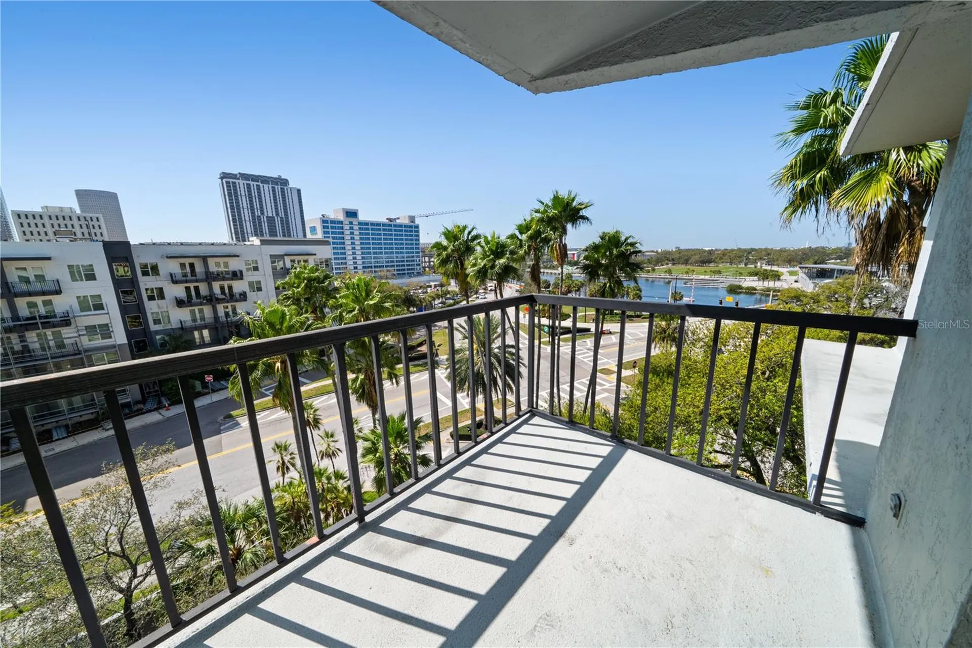 201 W Laurel Street Tampa FL 33602