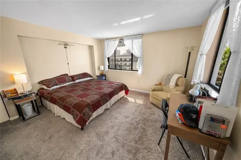 201 W Laurel Street Tampa FL 33602