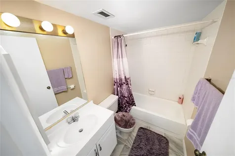 201 W Laurel Street Tampa FL 33602