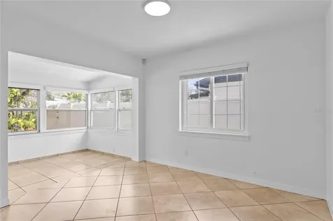 761 42nd Avenue N St Petersburg FL 33703