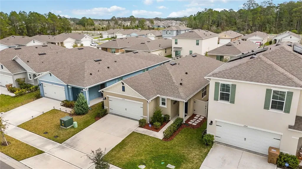 2763 Swooping Sparrow Drive St Cloud FL 34773