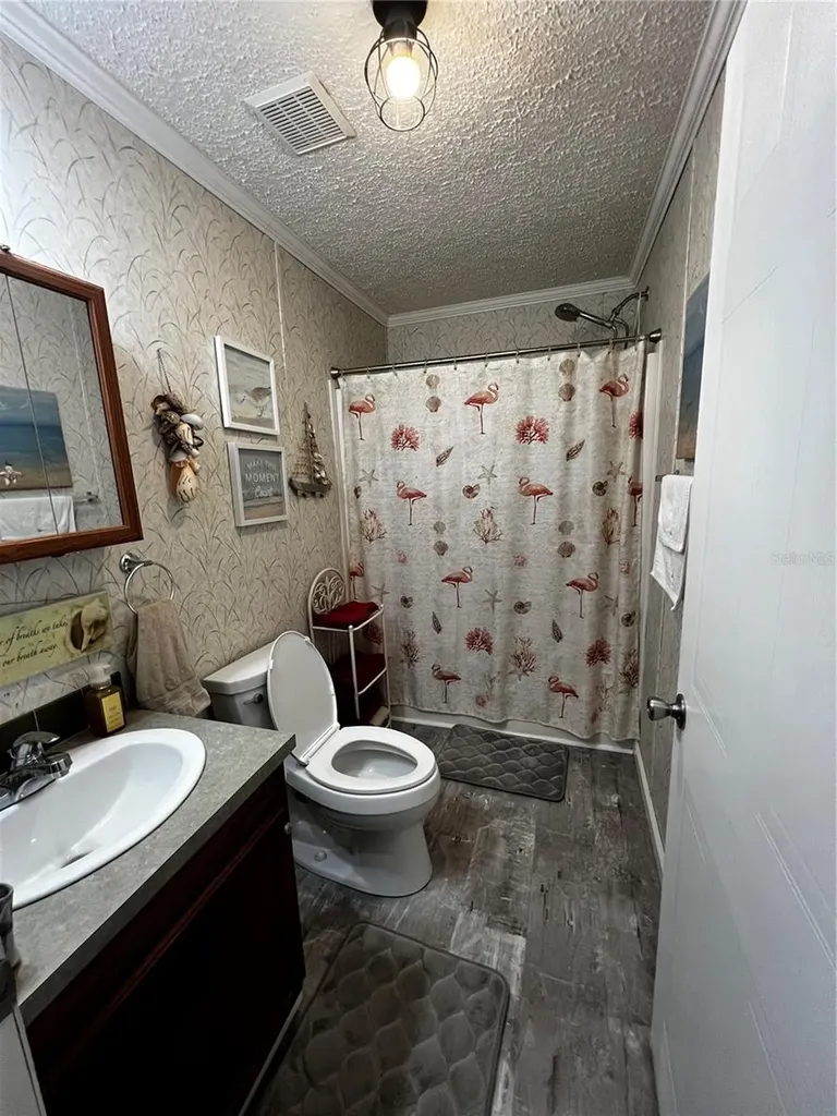 35201 Forest Lake Road Leesburg FL 34788