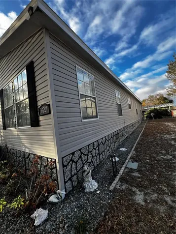 35201 Forest Lake Road Leesburg FL 34788