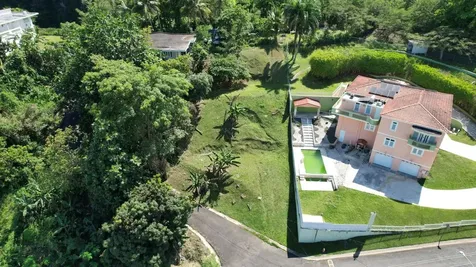 3 Calle Caguax Carolina PR 00987