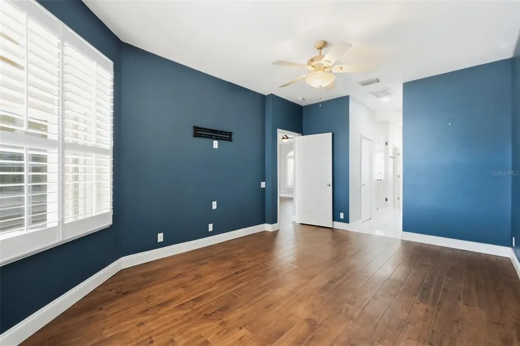 1857 Riveredge Drive Tarpon Springs FL 34689