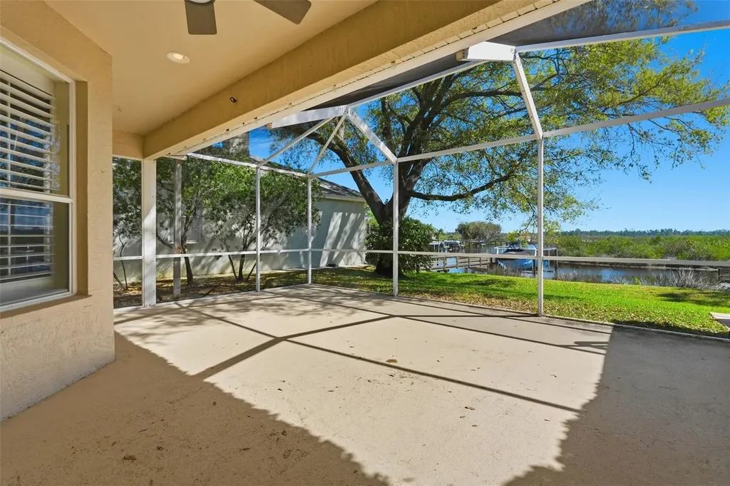 1857 Riveredge Drive Tarpon Springs FL 34689