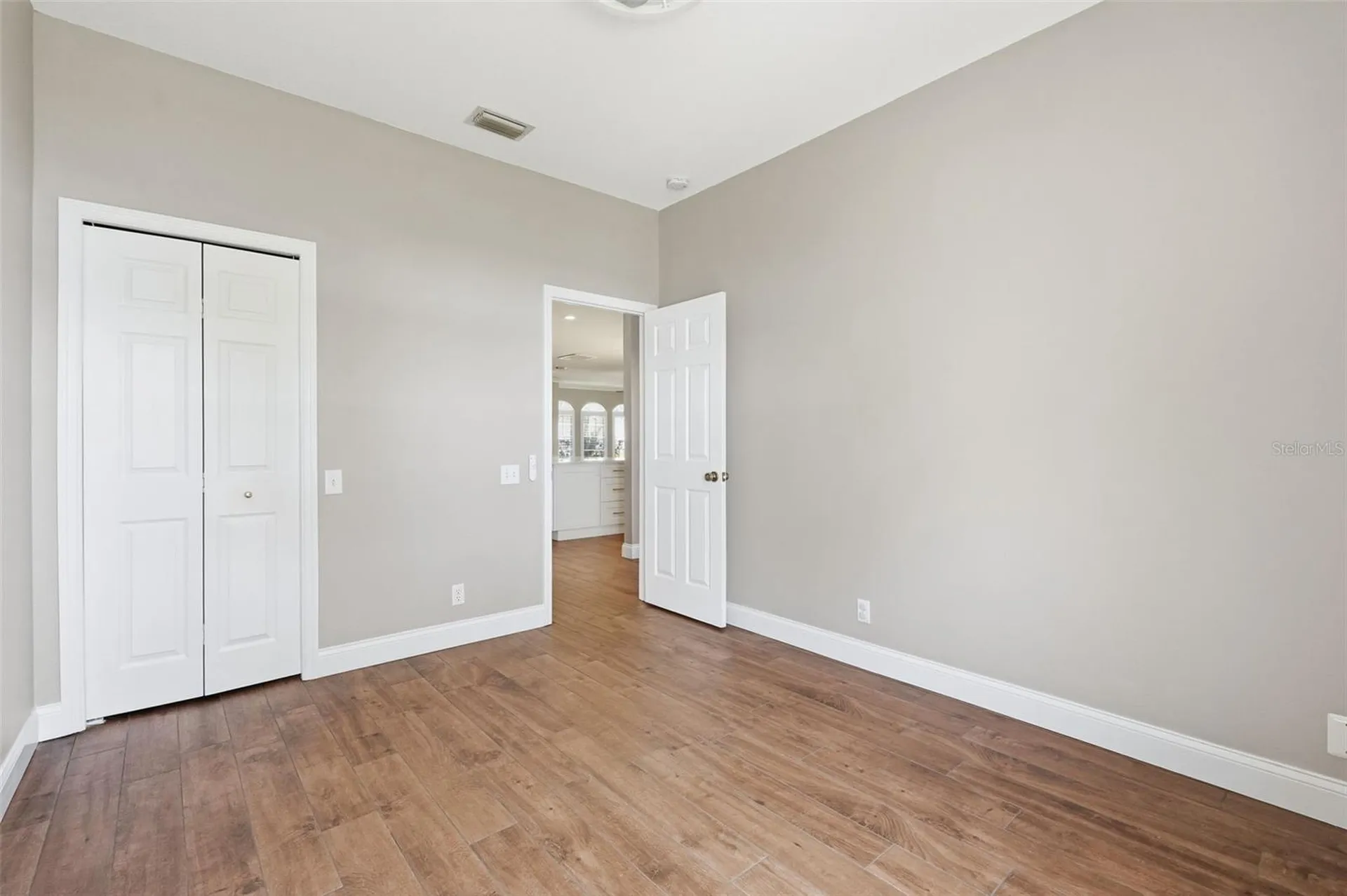 1857 Riveredge Drive Tarpon Springs FL 34689
