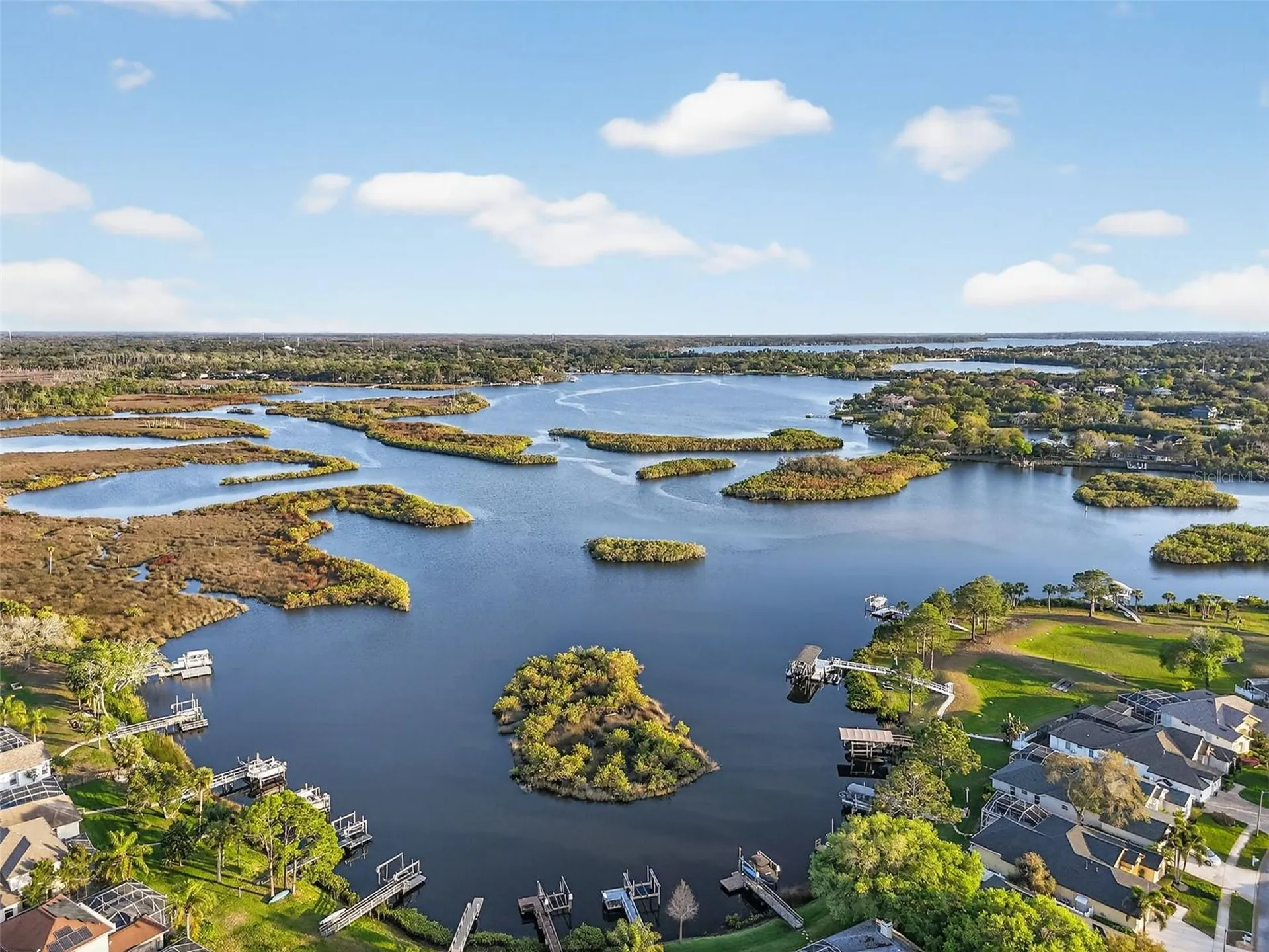 1857 Riveredge Drive Tarpon Springs FL 34689