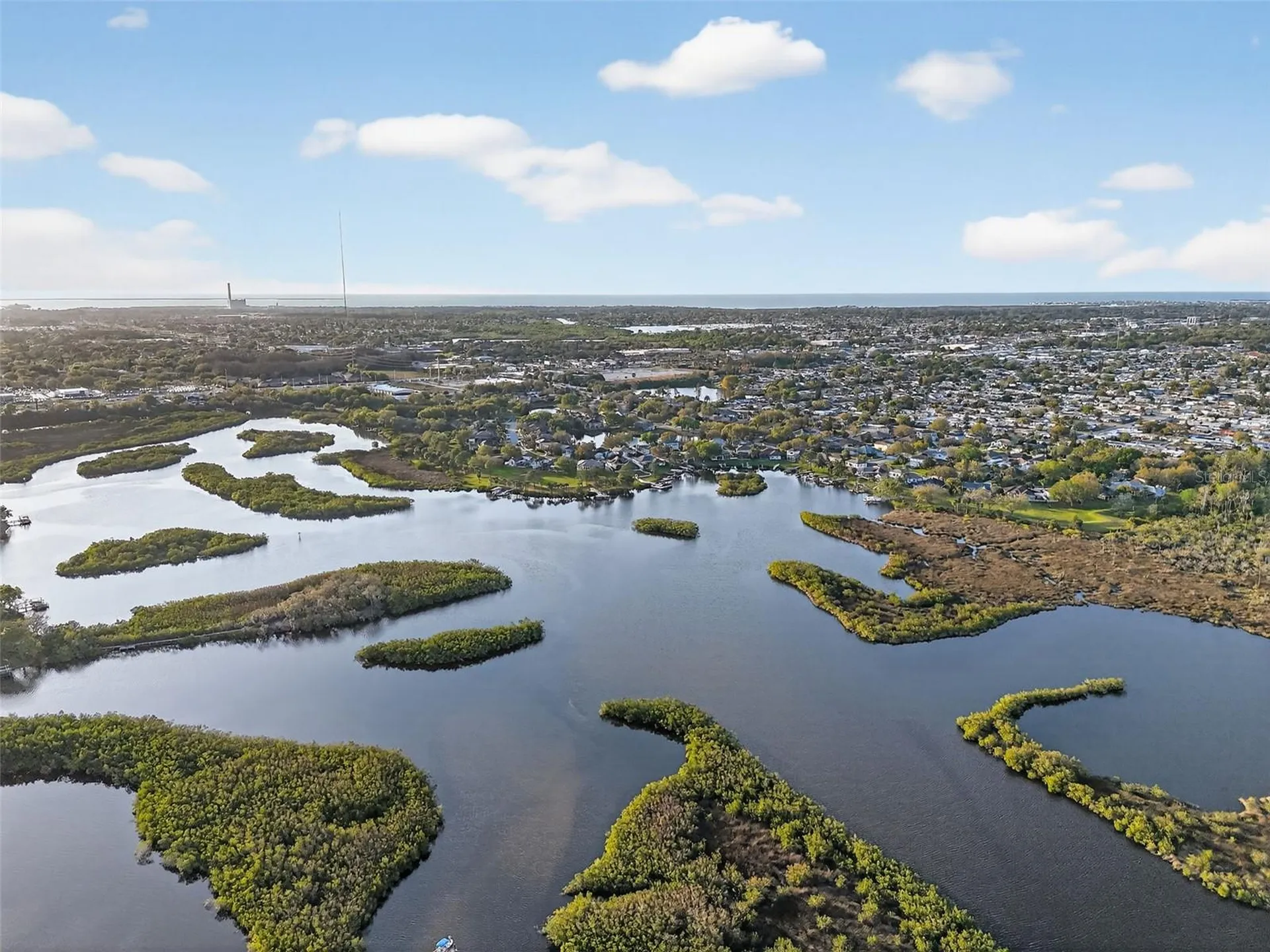 1857 Riveredge Drive Tarpon Springs FL 34689
