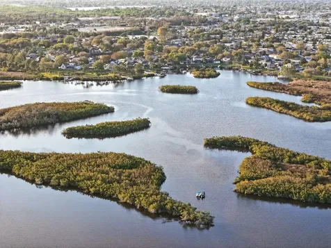 1857 Riveredge Drive Tarpon Springs FL 34689