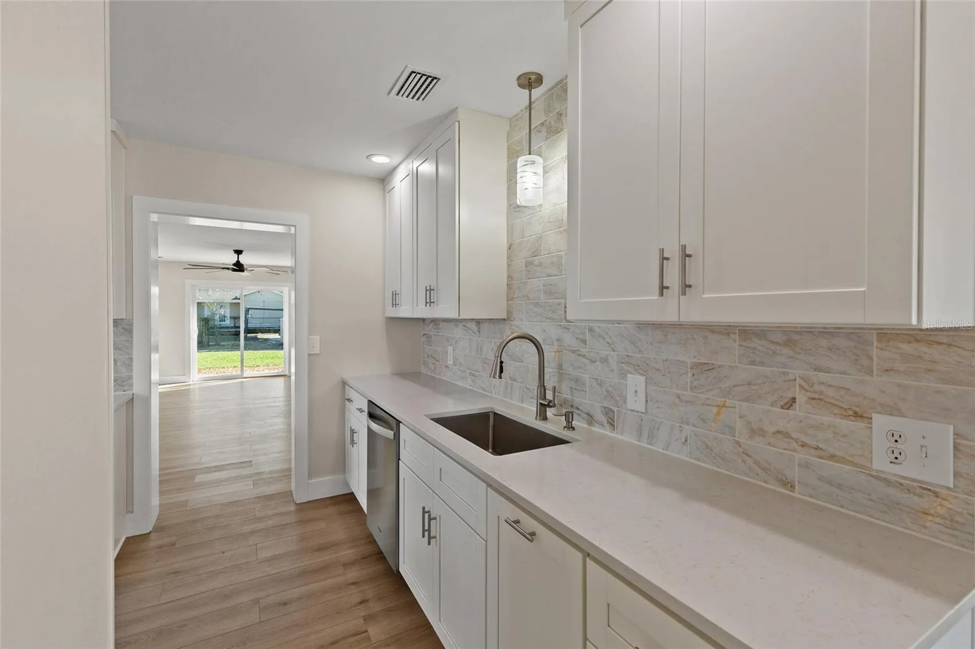 5418 6th Avenue N St Petersburg FL 33710