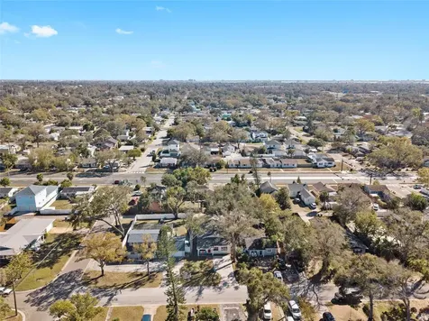 5418 6th Avenue N St Petersburg FL 33710