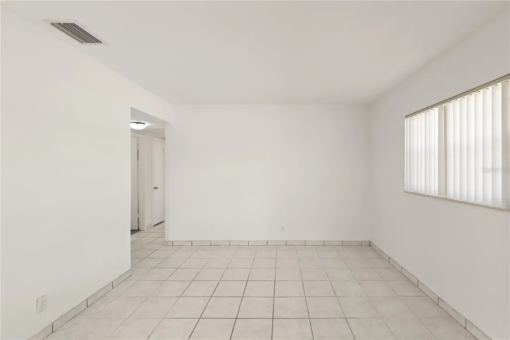 6206 N Lois Avenue Tampa FL 33614