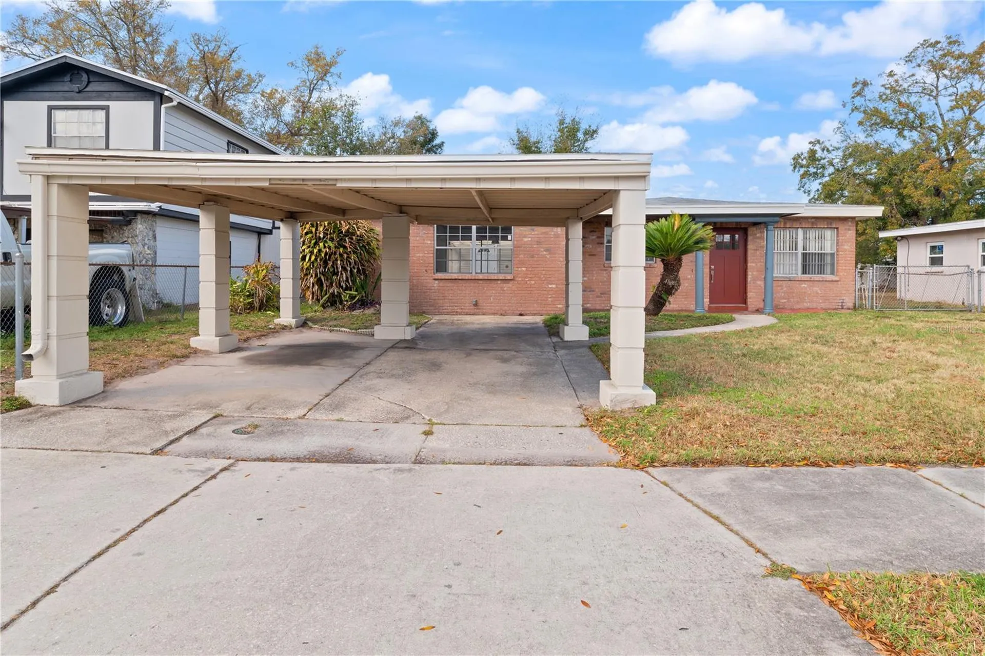 6206 N Lois Avenue Tampa FL 33614