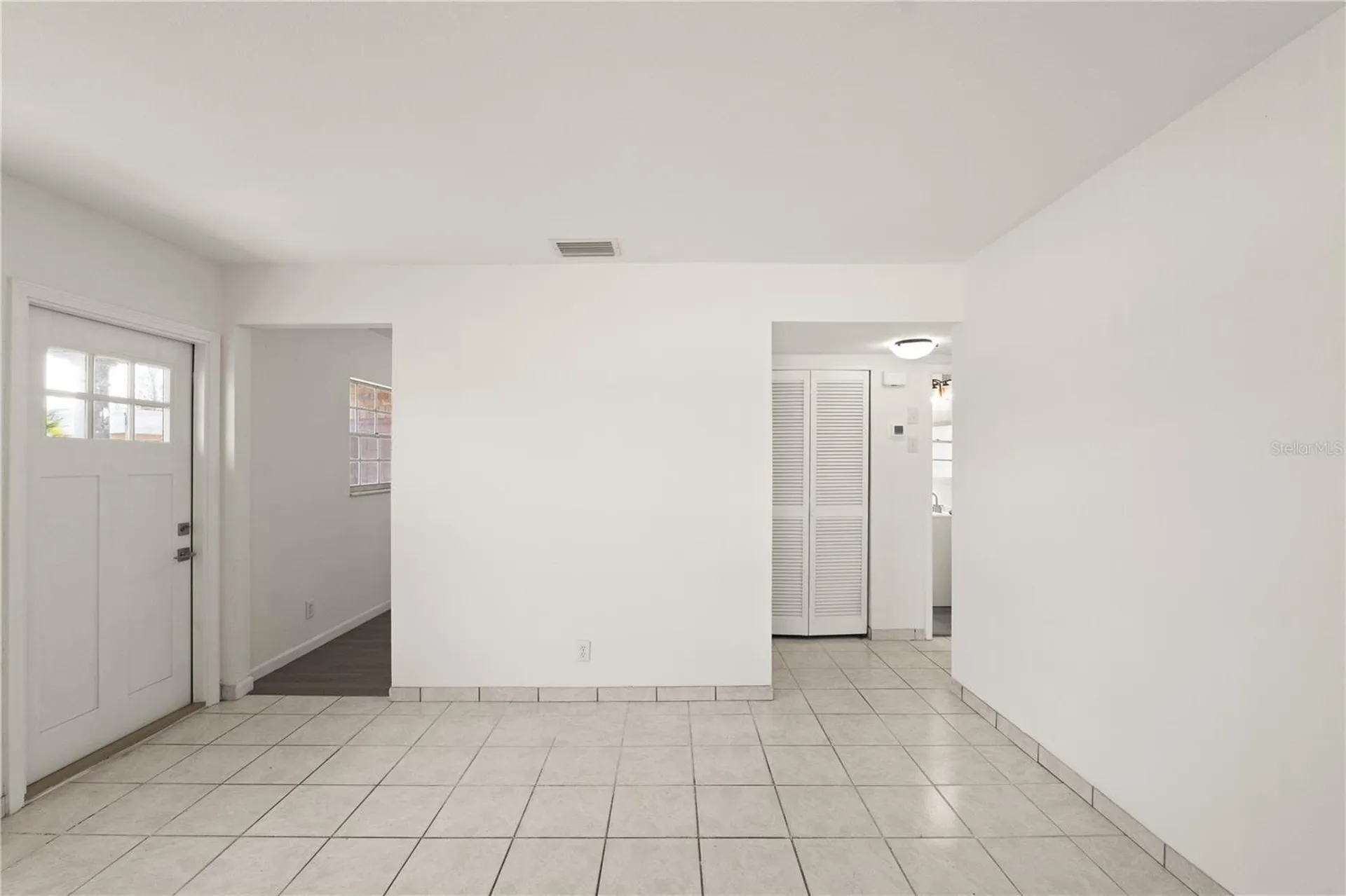 6206 N Lois Avenue Tampa FL 33614