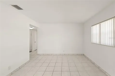 6206 N Lois Avenue Tampa FL 33614