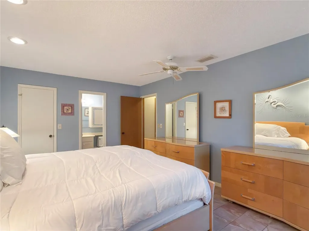 1232 Haddington Circle Sun City Center FL 33573